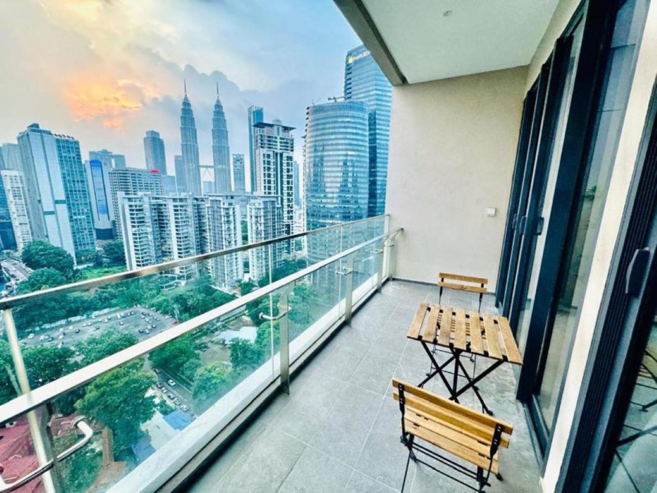 The Manor Klcc Serviced Apartment Kuala Lumpur Exteriör bild